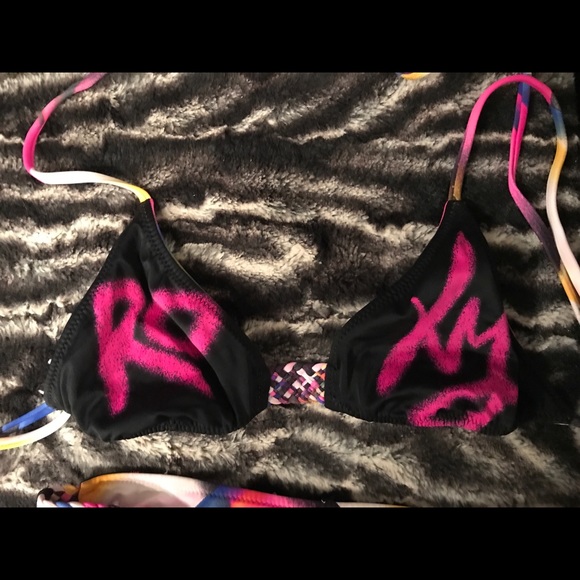 Roxy bikini- NWOT - Picture 6 of 8